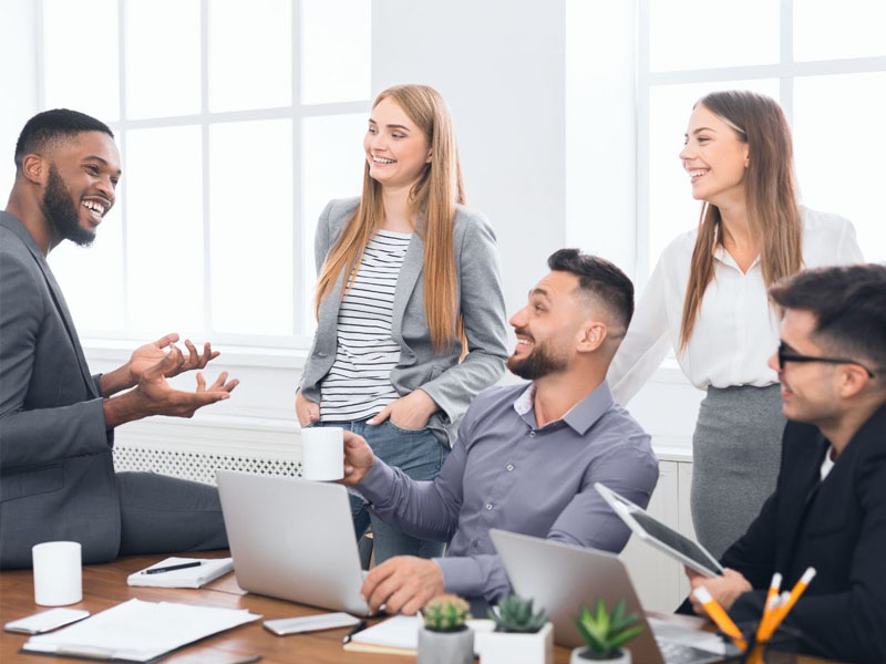 đế vương tại cung nô bộc