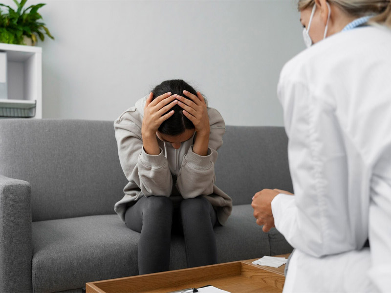 điếu khách cung tật ách