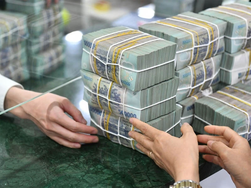 điếu khách cung tài bạch